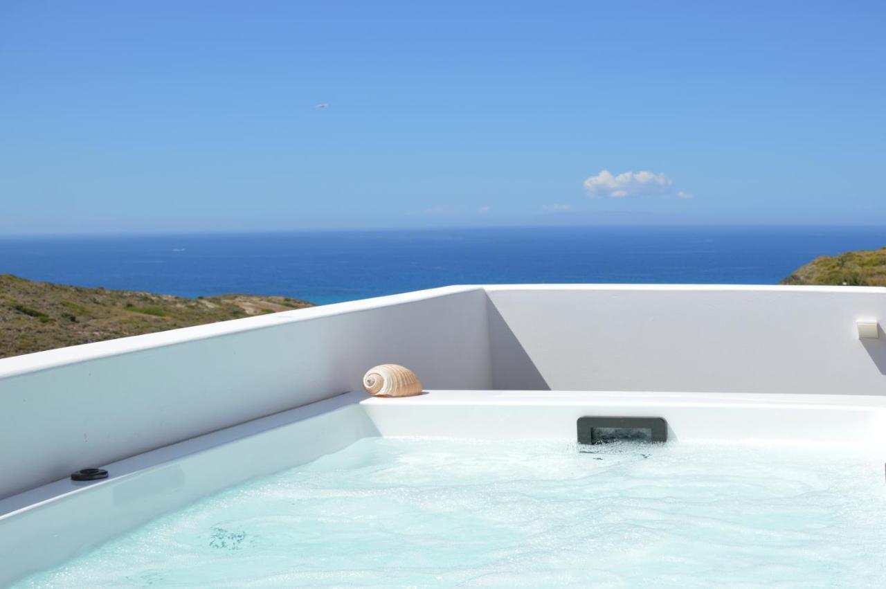 Milos Zen Suites Адамас Экстерьер фото